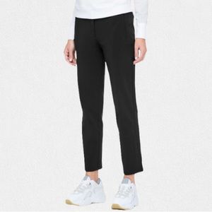 Lululemon Black On The Move Cropped Pant Size 8 Travel Stretch Commute Work